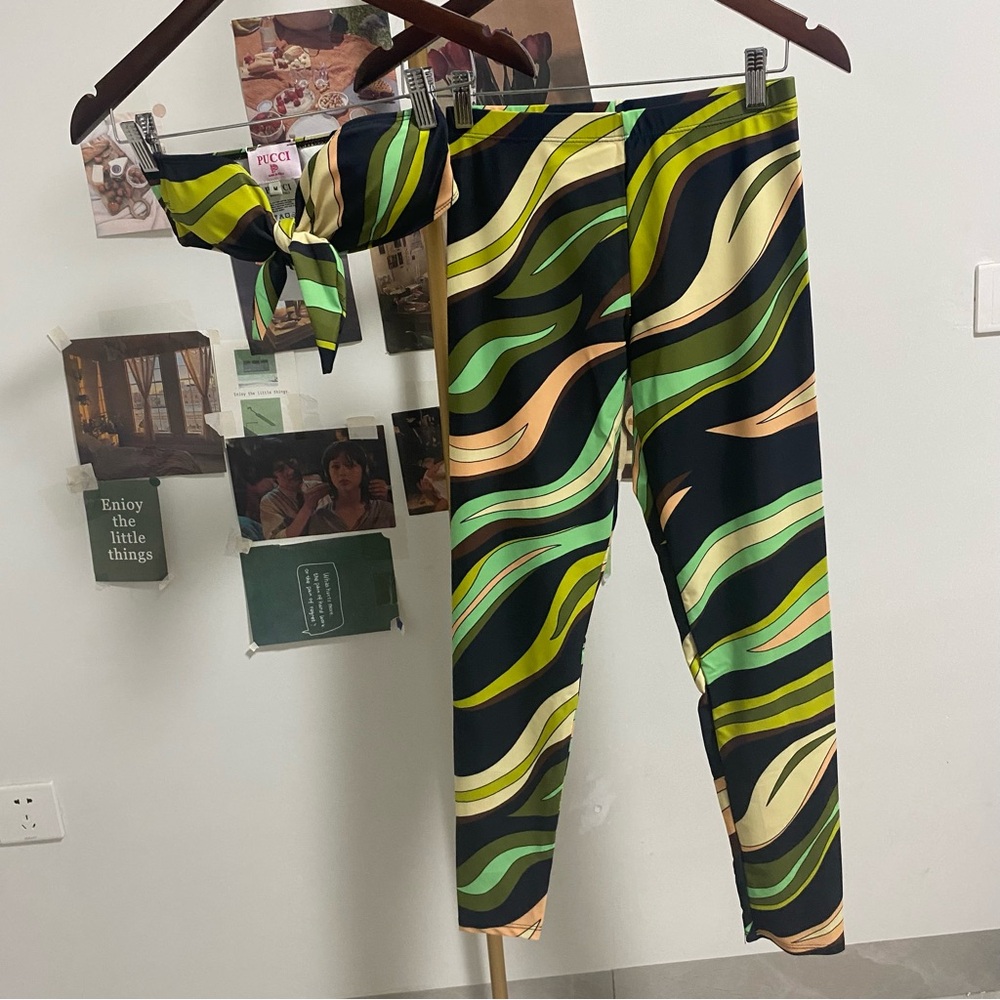 Emilio Pucci Multicolor Wave Print Joggers